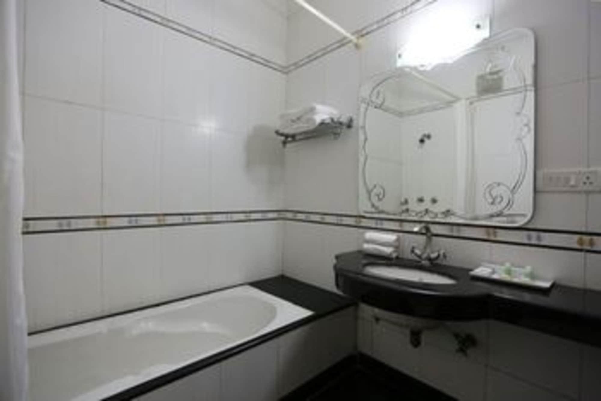 Airport Hotel Νέο Δελχί Εξωτερικό φωτογραφία