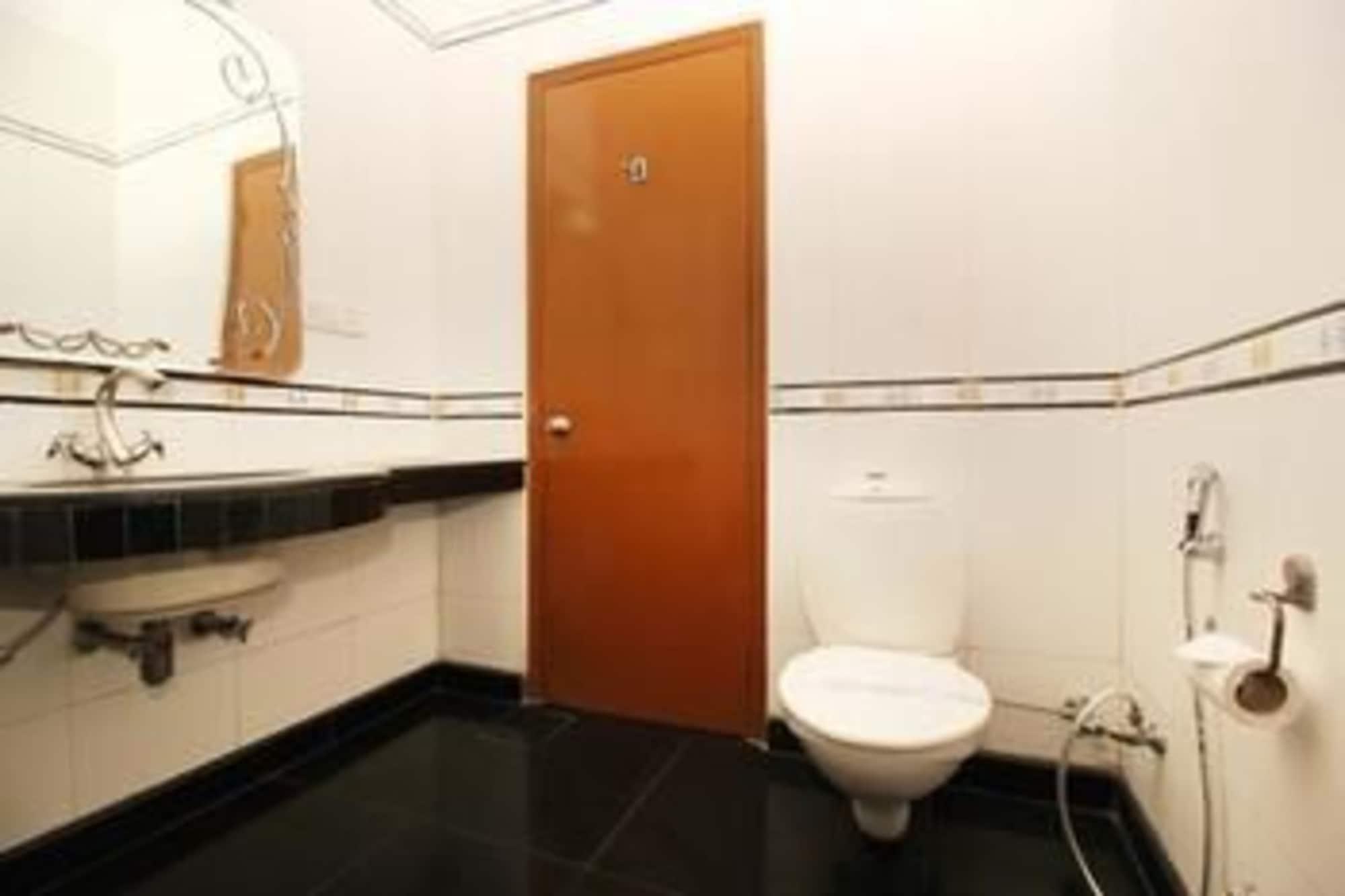 Airport Hotel Νέο Δελχί Εξωτερικό φωτογραφία