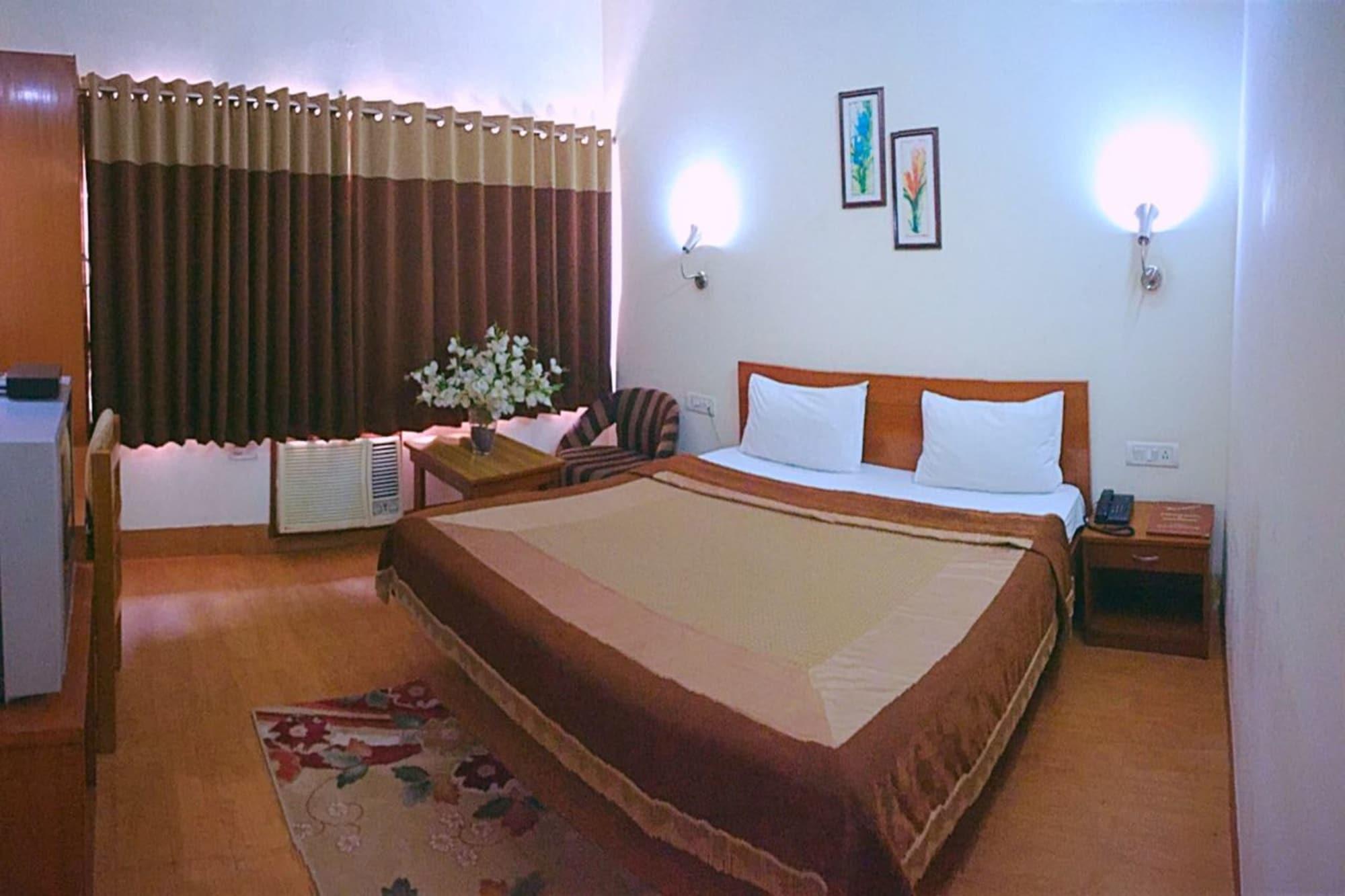 Airport Hotel Νέο Δελχί Εξωτερικό φωτογραφία