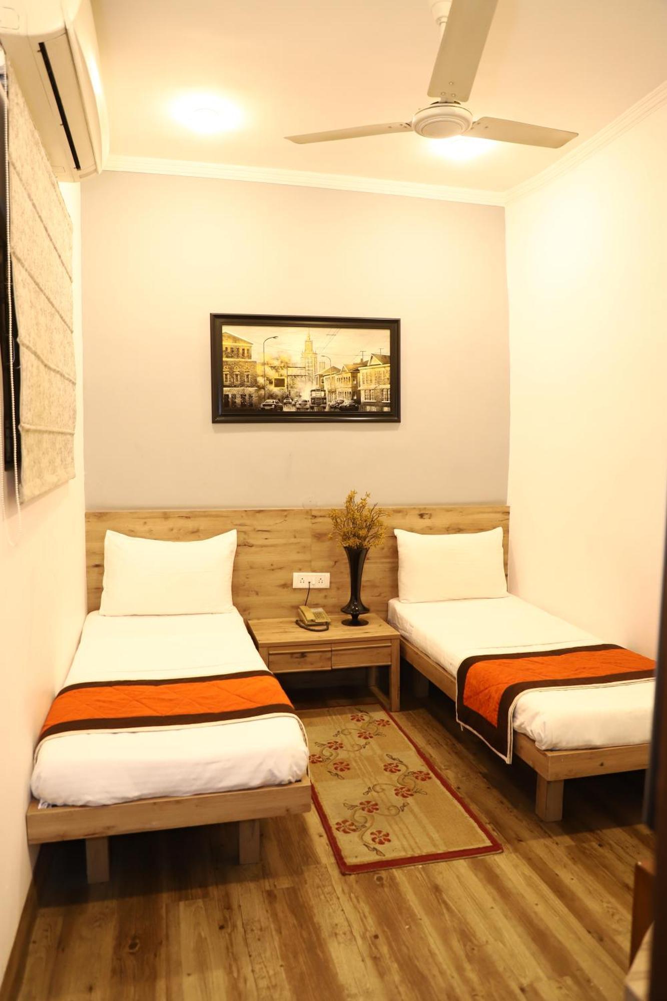 Airport Hotel Νέο Δελχί Εξωτερικό φωτογραφία