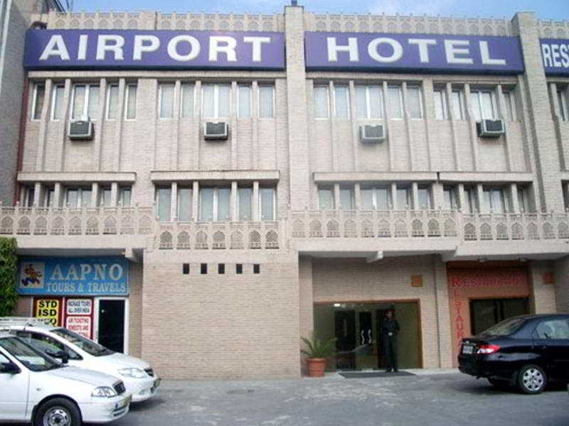 Airport Hotel Νέο Δελχί Εξωτερικό φωτογραφία