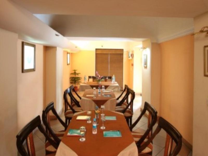 Airport Hotel Νέο Δελχί Εξωτερικό φωτογραφία